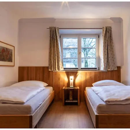 Ferienwohnung Zollhaus * 基姆高的阿绍